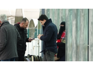 Tramvay İstasyonunda Şüpheli Çanta Paniği