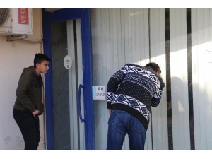 Emlakçı Adam, Çalıştığı İşyerinde Ölü Bulundu