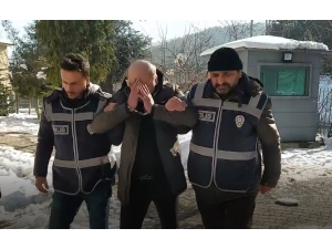 Kütahya’da Yakalanan Peruklu-fosforlu Hırsız Hülya Avşar’ın Evini De Soymuş