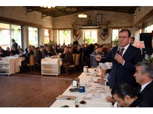 Seçer, Tarsus Ve Çamlıyayla’da Muhtarlarla Buluştu