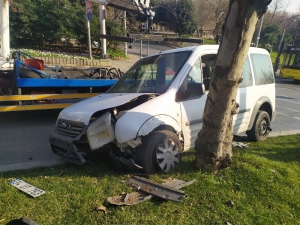 Beşiktaş’ta Kırmızı Işık İhlali Kazaya Neden Oldu