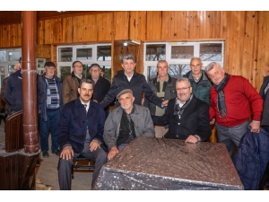 Karacabey’de Kırsal Kesime Hizmetler Sürüyor