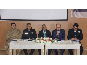 Mazıdağı’nda Huzur Ve Güven Toplantısı