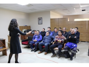 Büyükşehir Personeline “Akaryakıt Ürün Bilgisi, Güvenli Dolum Kuralları” Eğitimi