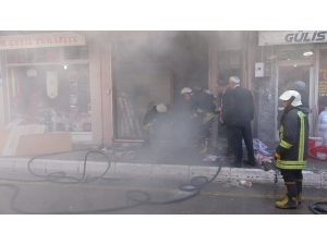 Isparta’da Çeyiz Eşyası Satılan İş Yerinde Korkutan Yangın