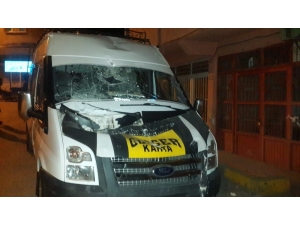 Depremde Cami Minaresi Yıkıldı