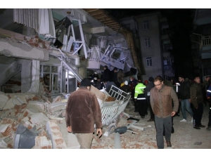 Elazığ’da 6.8 Büyüklüğünde Deprem