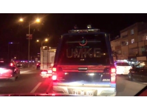 Diyarbakır’dan Elazığ’a Sağlık Ve Umke Ekipleri Sevk Edildi