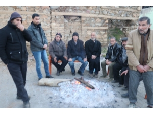 Depremin Geride Bıraktıkları Gün Işığıyla Ortaya Çıktı