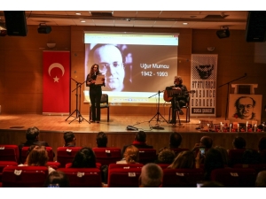 Uğur Mumcu Buca’da Tiyatro Ve Şiirlerle Anıldı