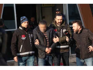 Kocaeli’de Akaryakıt Tırtıkçılığı Operasyonunda 23 Kişiden 2’si Tutuklandı