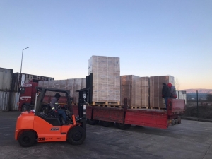 Deprem Bölgesine Yardımlar Sürüyor