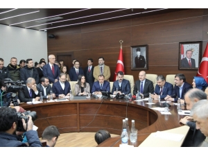 Bakan Soylu: "Depremde 22 Kişi Hayatını Kaybetti”