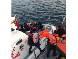 Ayvalık’ta 47 Düzensiz Göçmen Yakalandı