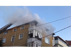 Avcılar’da Korkutan Yangın
