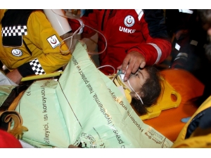 Küçük Kız 24 Saat Sonra Böyle Kurtarıldı