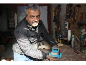 Çocukluk Hayalini Çocuklar İçin Gerçekleştirdi