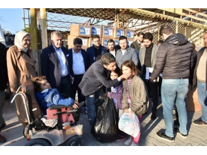 Ak Parti Adana İl Başkanlığı’ndan Elazığ’a Yardım Tırı