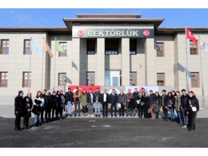 Ağrı İbrahim Çeçen Üniversitesi Dayanışma Ekibi Avrupa Yolunda