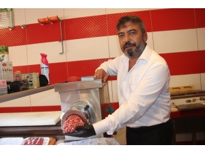 Konya Ve Afyonkarahisar Arasında ’Domuz Eti’ Tartışması