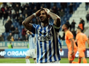 Antalyaspor Yendi, Kasımpaşa Ateş Hattına Düştü