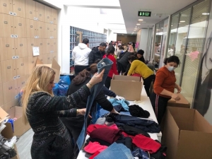 Ataşehir’den Elazığ’a Gönderilen Paketlerden Çıkan Notlar Duygulandırdı