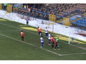 Tff 2. Lig: Kardemir Karabükspor: 0 - Vanspor: 4