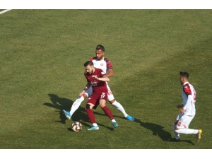 Tff 2. Lig: Bandırmaspor: 1 - Gmg Kastamonuspor: 1