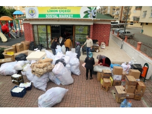 Mersin’den Deprem Bölgesine Yardımlar Yola Çıktı