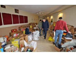 Bafralılar Depremzedeler İçin Seferber Oldu