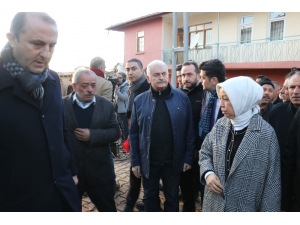 Binali Yıldırım Deprem Bölgesinde