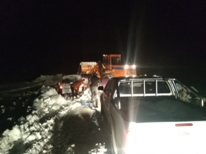 4 Kişilik Aile 2 Saatte Kurtarıldı