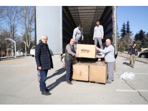 Ato’nun Deprem Bölgesine Yardım Tırları Yola Çıkmaya Başladı