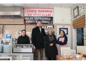 Başkan Gökhan Yüksel, Topselvi Mahallesi Esnafını Ziyaret Etti