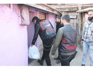 Bu Kez ‘Gönüllere’ Sürdüler