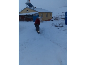 Köylerde Kar Esareti