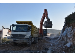 Milas’ta Okul Yollarında Güvenlik Artırılıyor