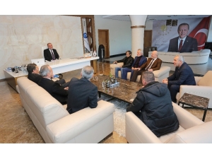 Canik Muhtarlarından Karla Mücadeleye Tam Not