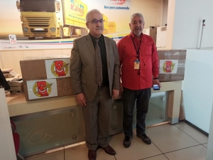 Kocaeli’deki Gazetecilerden Deprem Bölgesine Anlamlı Yardım