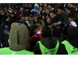 Süper Lig: D.g. Sivasspor: 1 - Çaykur Rizespor: 1 (Maç Sonucu)
