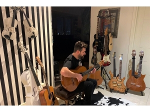 Gitar Aşkı “Bahar”ı Getirdi