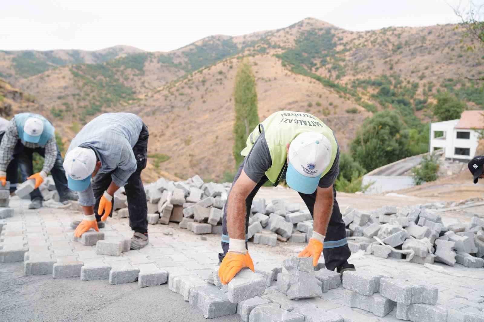 battalgazi-belediyesinden-kamistas-a-yol-duzenlemesi