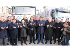 Yardım Tırları Elazığ Ve Malatya İçin Yola Çıktı