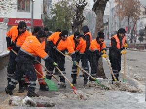 Karla Mücadelenin Kahramanları Görev Başında