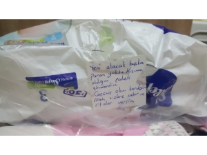 Deprem Bölgesine Gönderilen Yardım Kolisinde Annenin Duygulandıran Notu