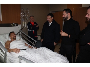 Adis Jahovic Ameliyat Edildi