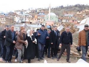 Bakan Kurum Deprem Bölgesinde