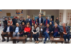 Tarsus’ta Mahalle Meclisi Toplantısı