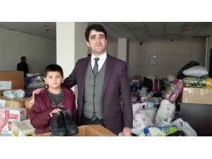 Minik Kerem Botunu Depremzede Çocuklara Gönderdi