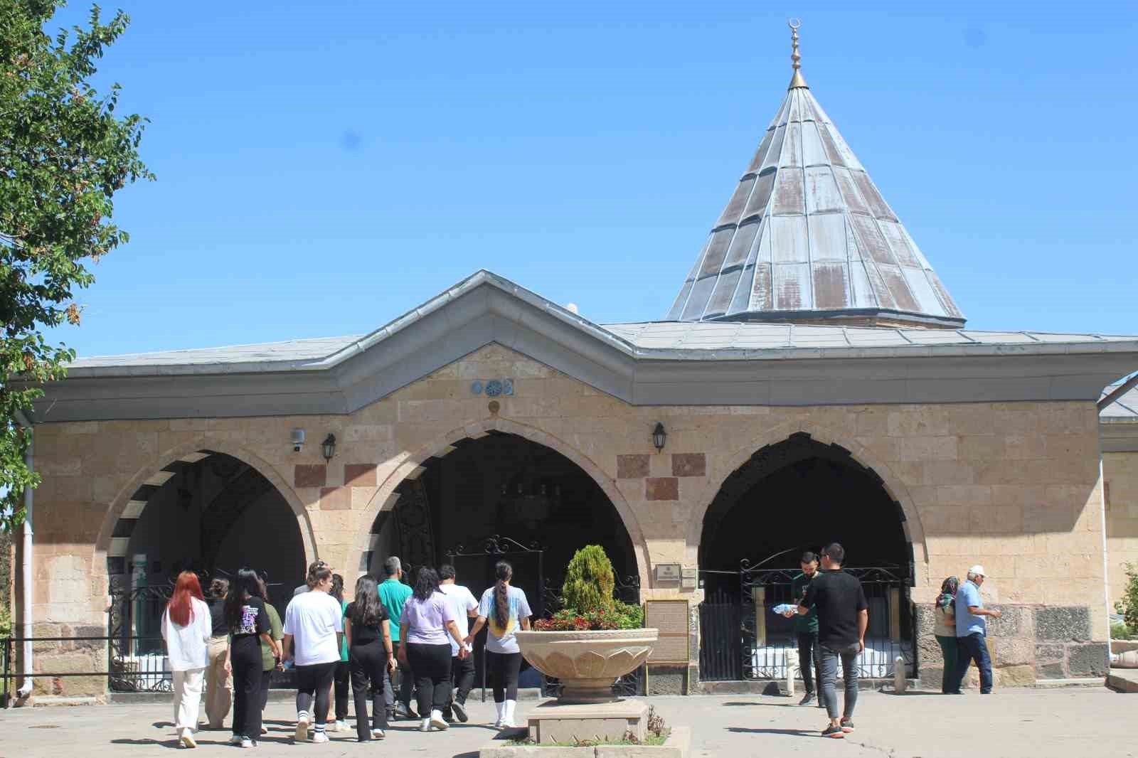 haci-bektas-veli-muzesi-ni-8-ayda-385-bin-kisi-ziyaret-etti
